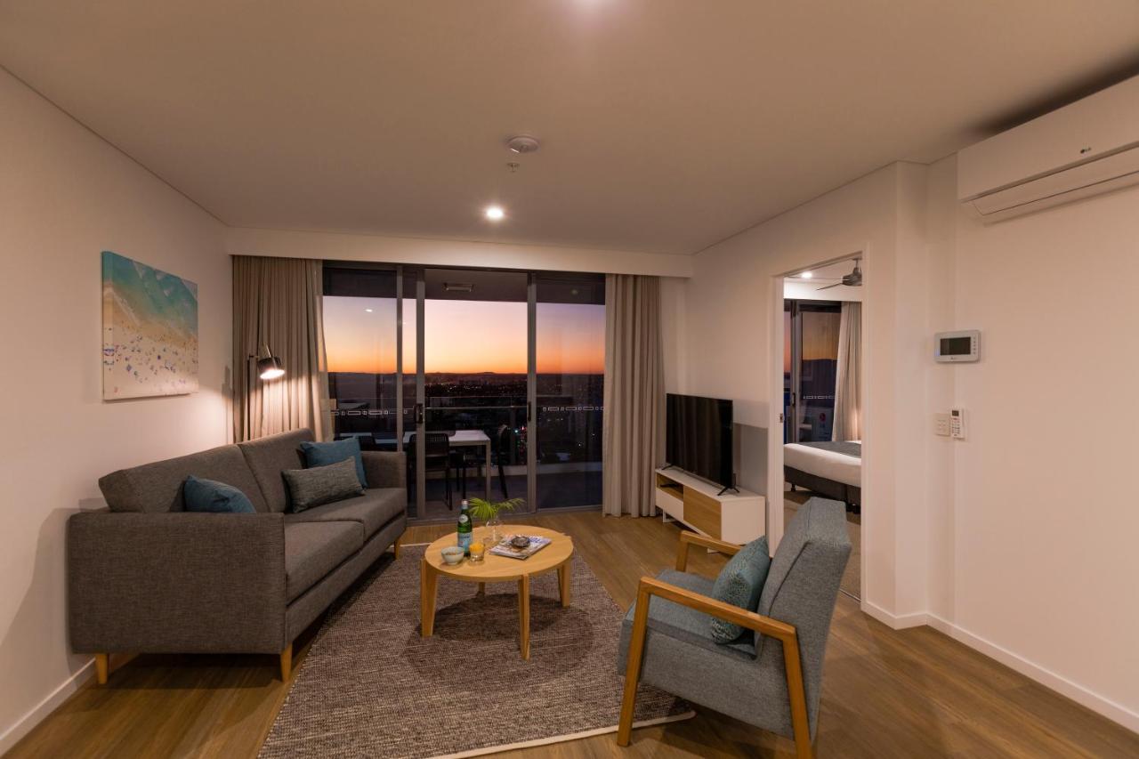 Sky Broadwater Apartments Southport Exterior foto