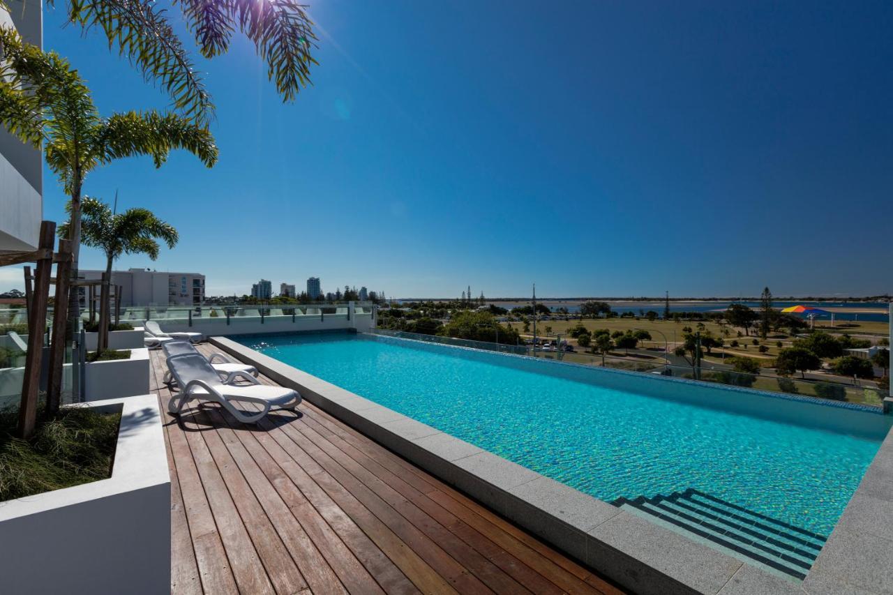 Sky Broadwater Apartments Southport Exterior foto