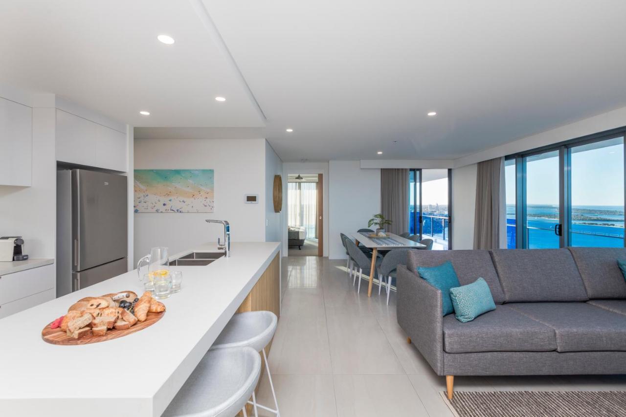 Sky Broadwater Apartments Southport Exterior foto