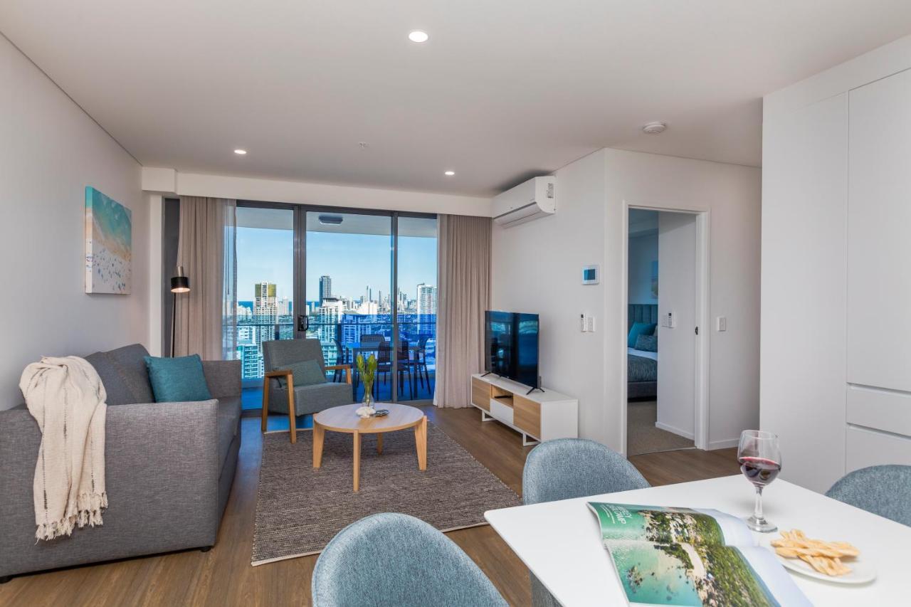 Sky Broadwater Apartments Southport Exterior foto